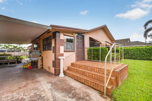 Residence photo 15