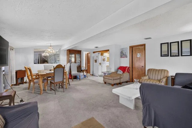 Residence photo 20