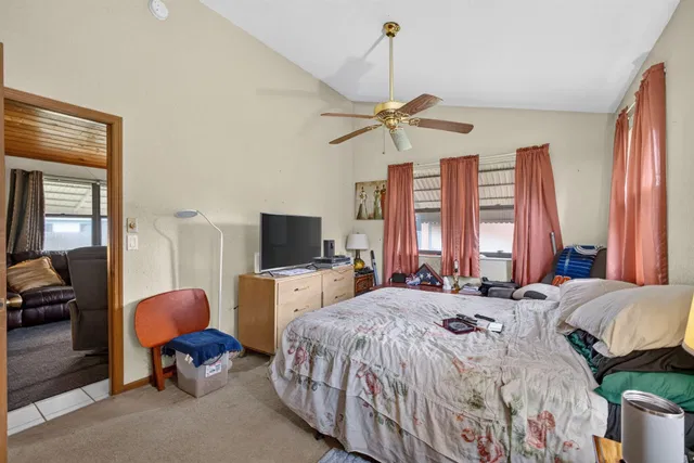 Residence photo 38
