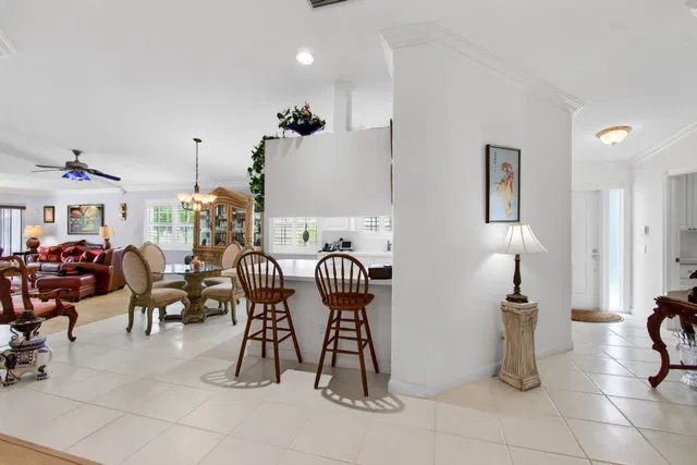 Residence photo 15
