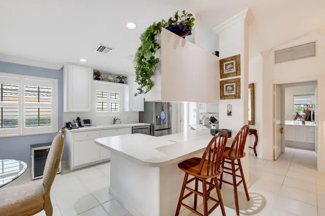 Residence photo 28