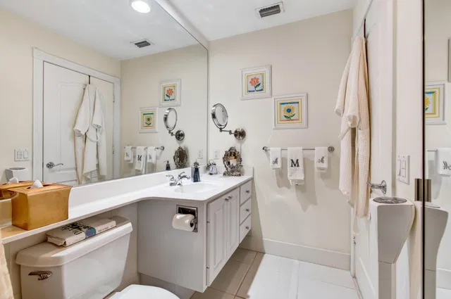 Residence photo 44