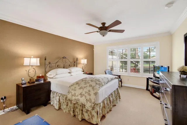 Residence photo 47