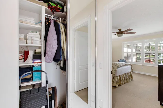 Residence photo 60