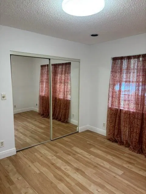  Residence photo 8
