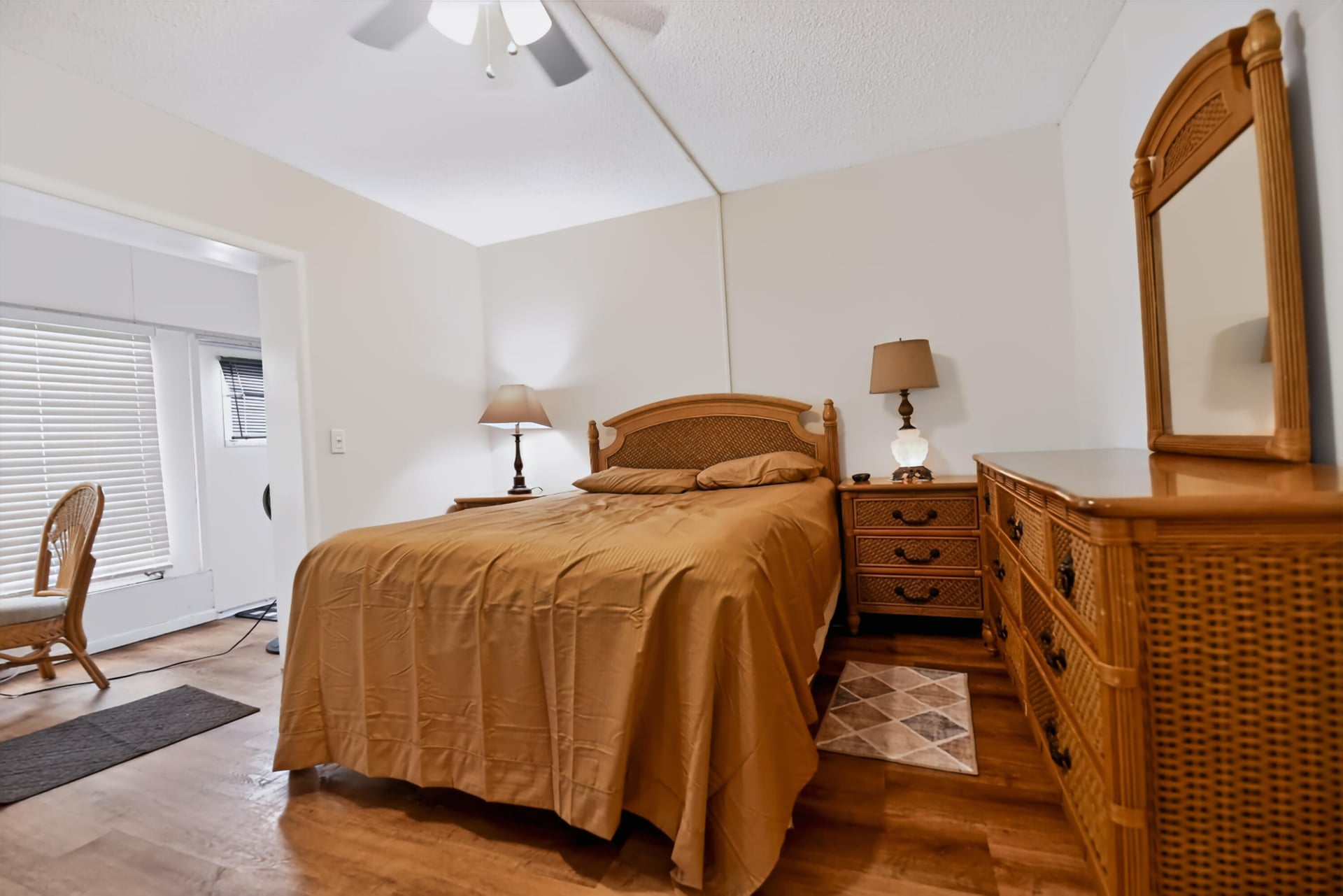  Residence photo 9