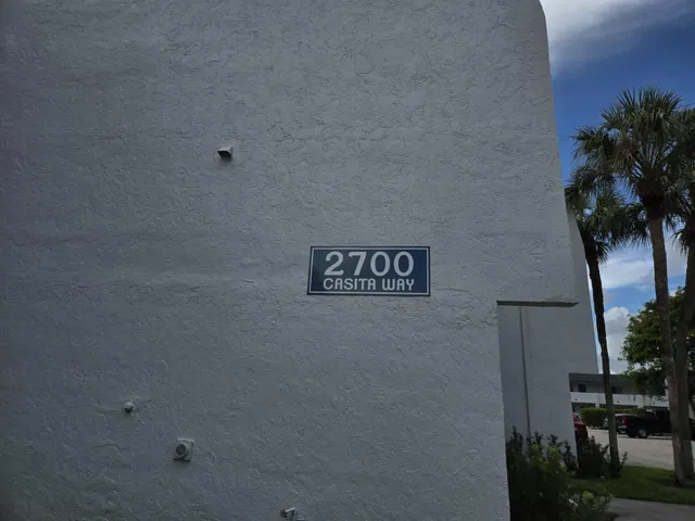 Unit 2140 photo 11