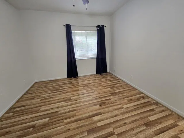  Unit 2140 photo 17