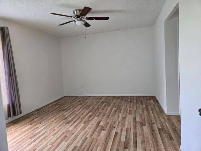  Unit 2140 photo 21
