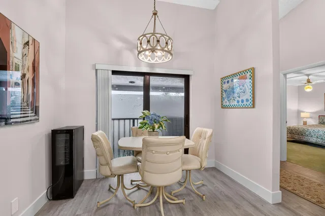 Unit 204 photo 12
