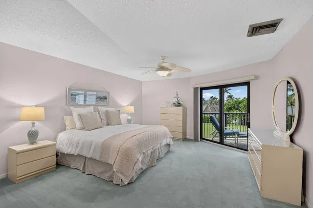 Unit 204 photo 19