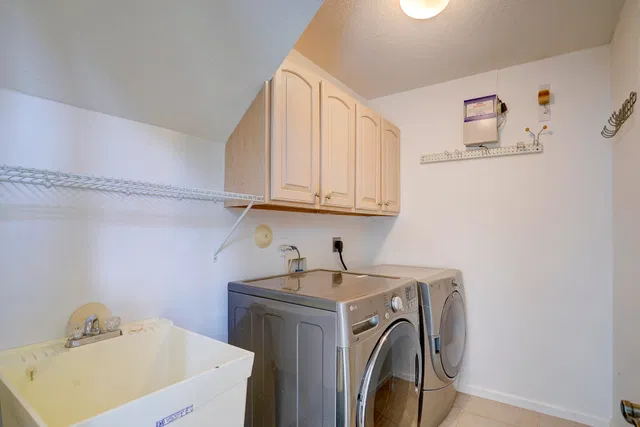  Residence photo 12