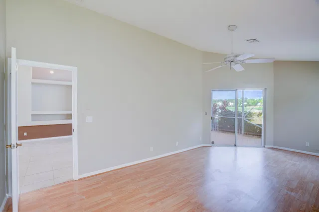  Residence photo 29