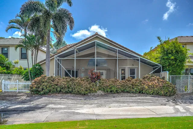  Residence photo 56