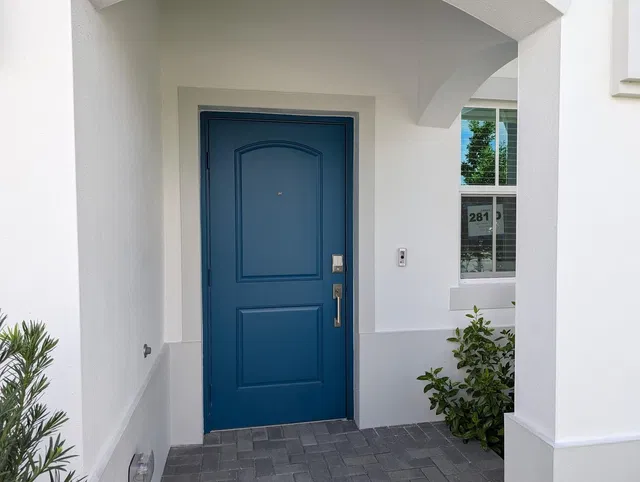 Residence photo 4