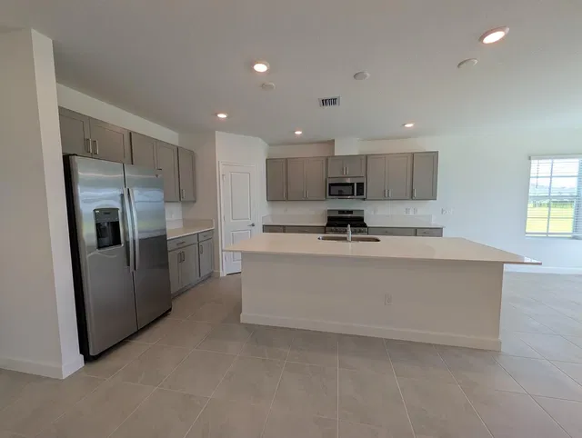 Residence photo 6