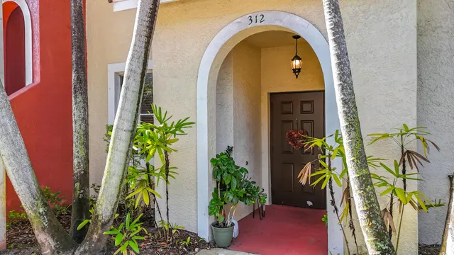 Residence photo 9