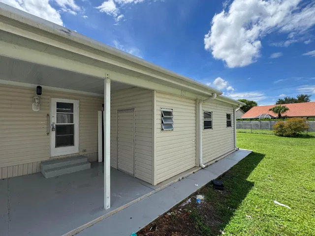 Residence photo 4