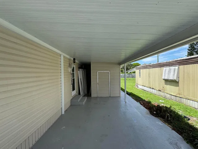 Residence photo 5