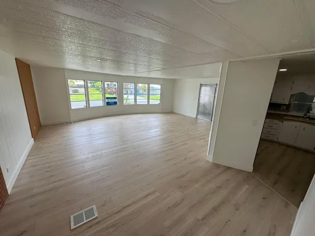 Residence photo 9