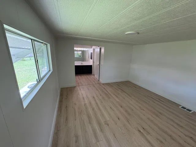 Residence photo 19