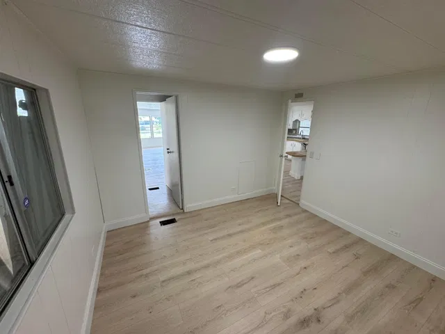 Residence photo 25