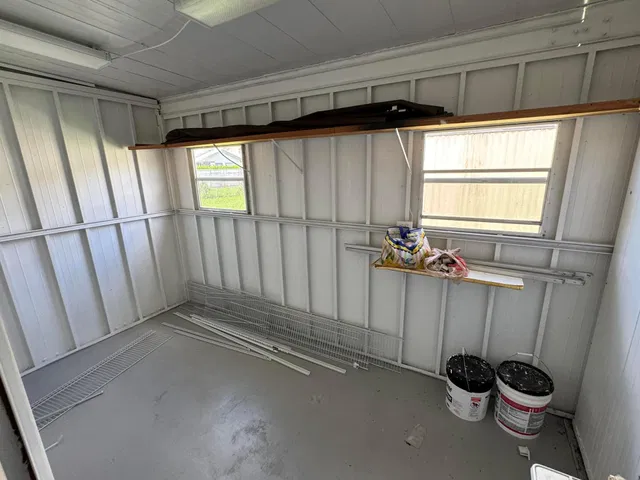 Residence photo 30