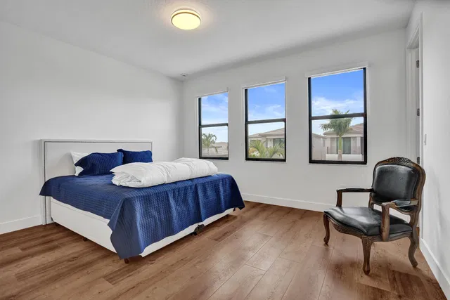 Residence photo 41