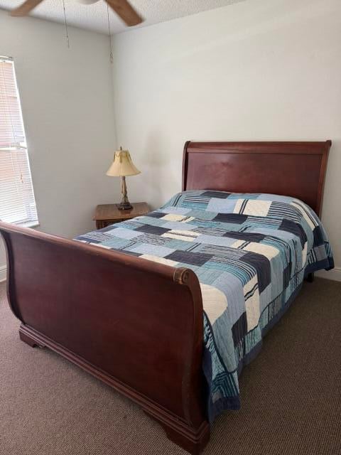 Unit B photo 16