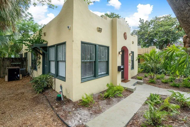 West Palm Beach Residence photo 16