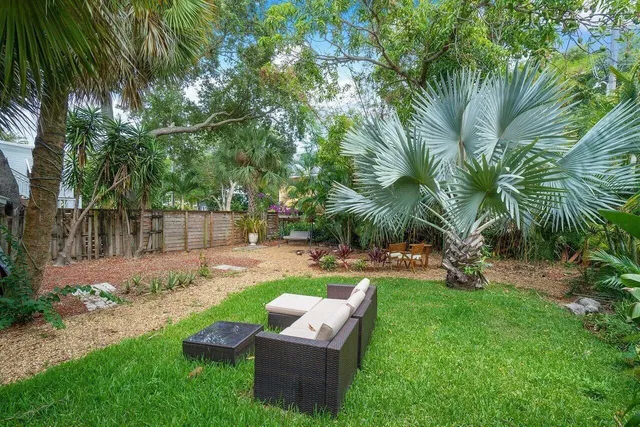 West Palm Beach Residence photo 21