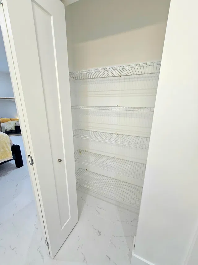 Unit 201 photo 31