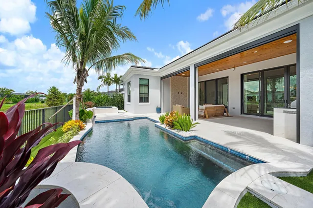 Artistry Palm Beach Gardens Residence photo 7