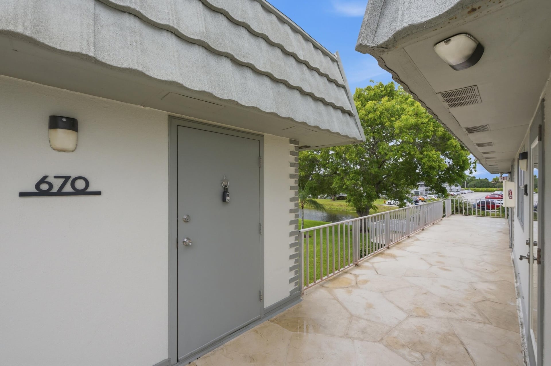 Residence photo 5