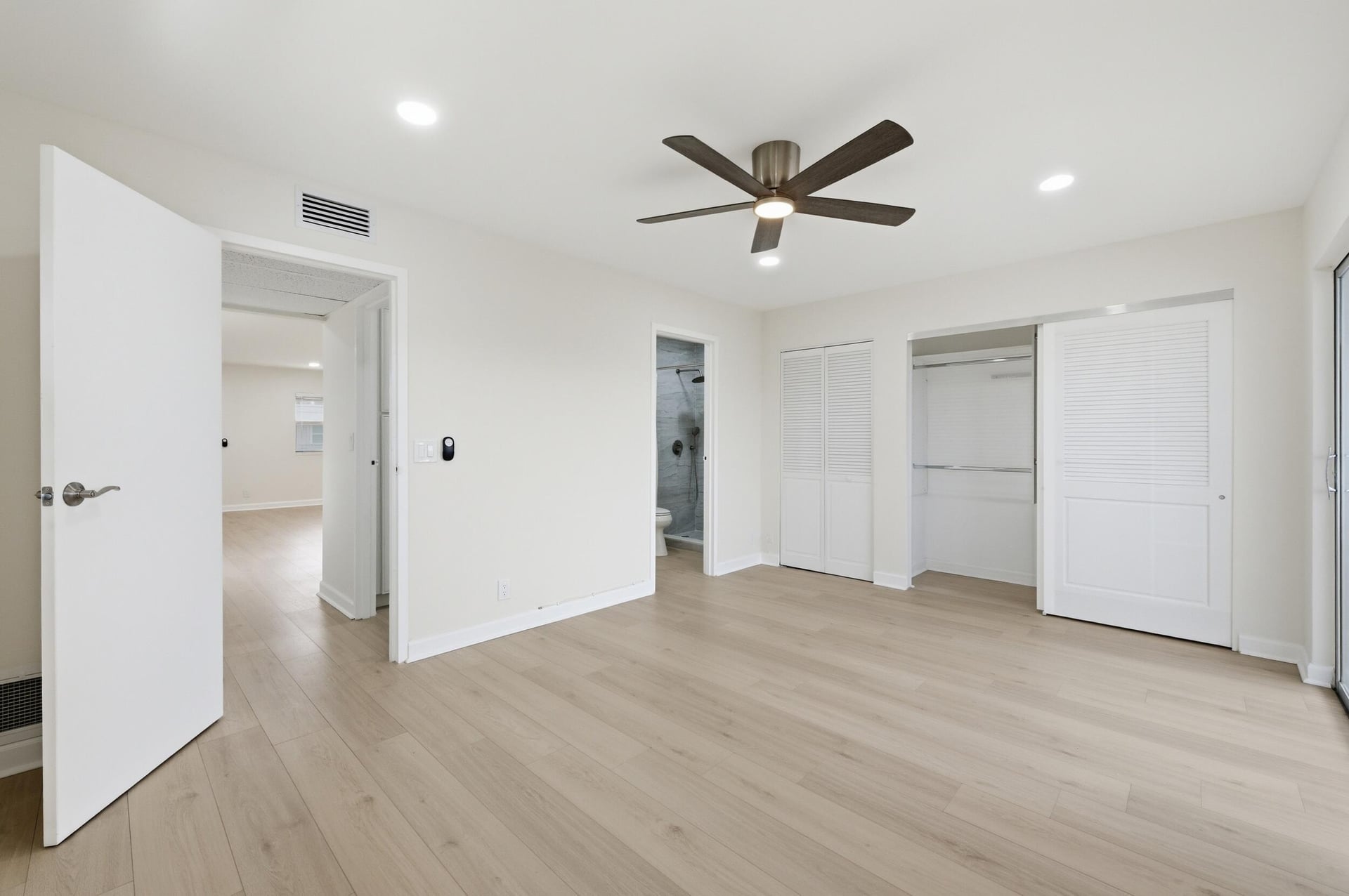 Residence photo 28