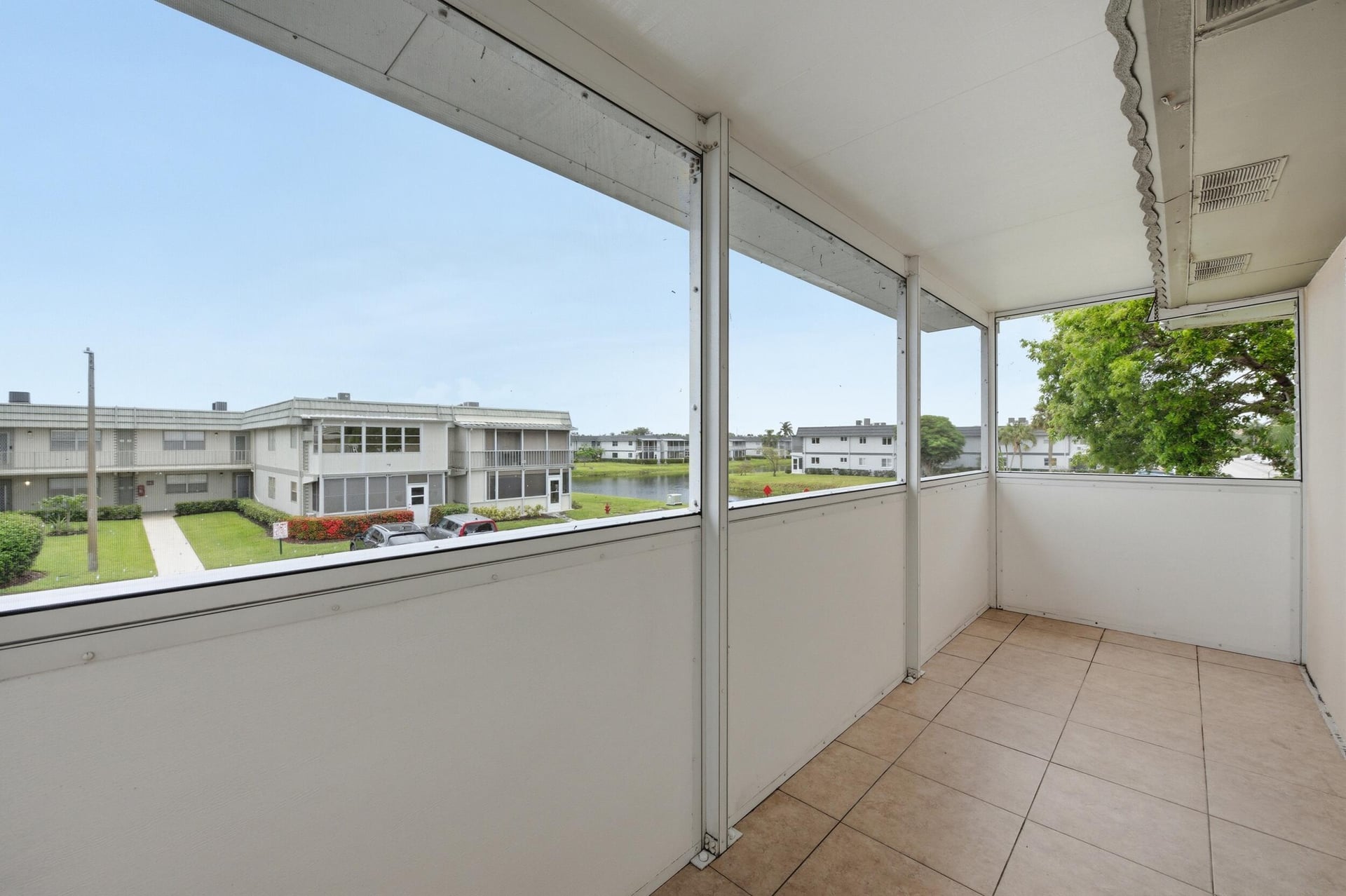 Residence photo 29