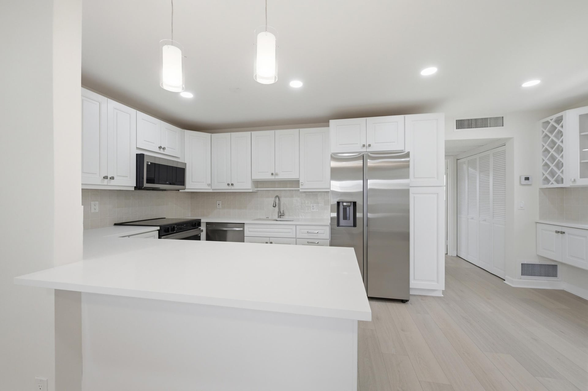 Residence photo 34