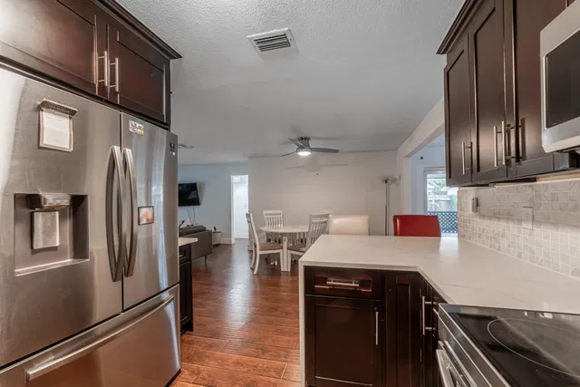 Residence photo 15