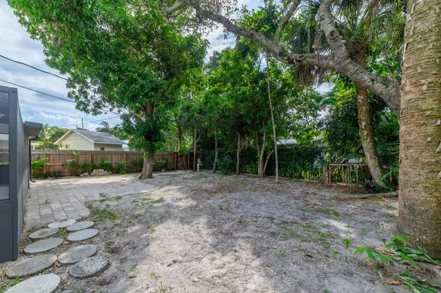 Residence photo 29
