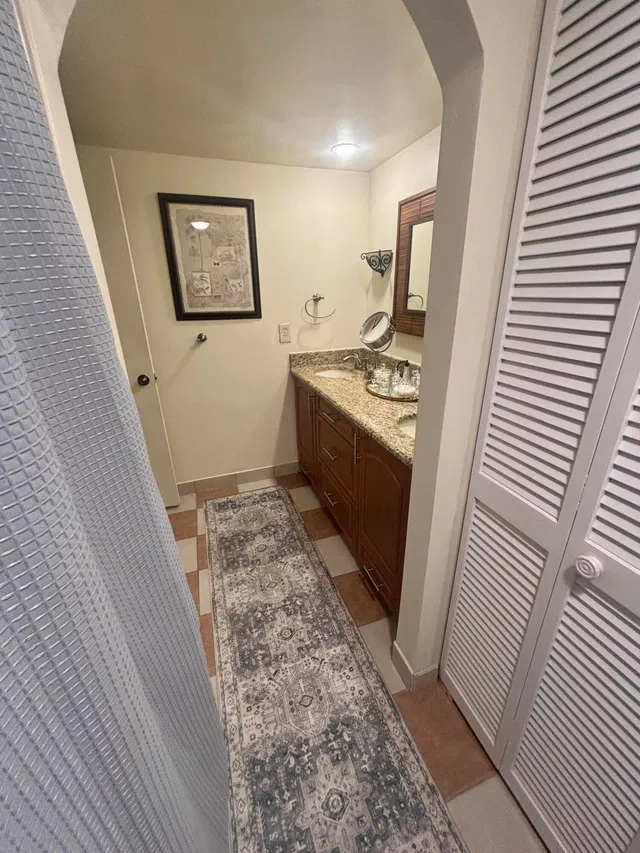 Residence photo 20