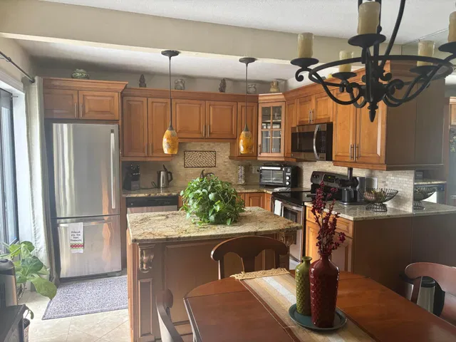 Residence photo 30