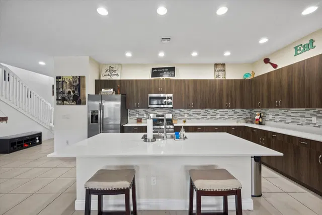 Residence photo 12