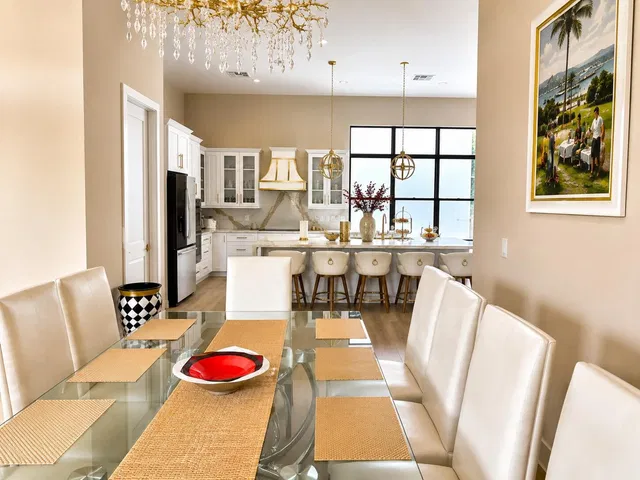 Residence photo 6