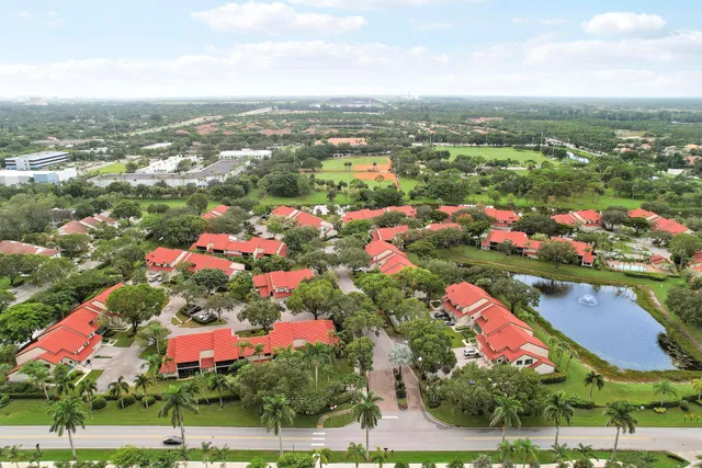 PGA National Palm Beach Gardens Unit G photo 5