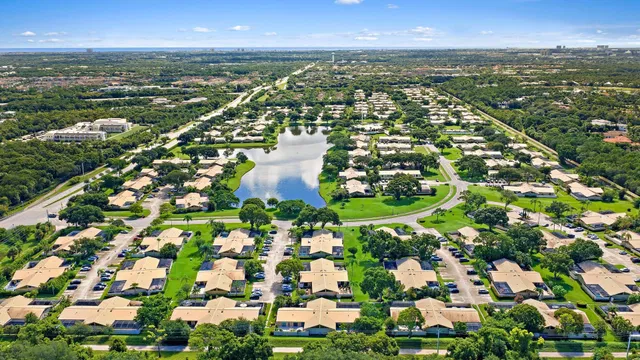 Old Palm Golf Club Residence photo 24