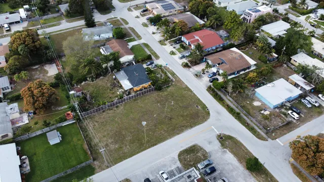 Residence photo 3