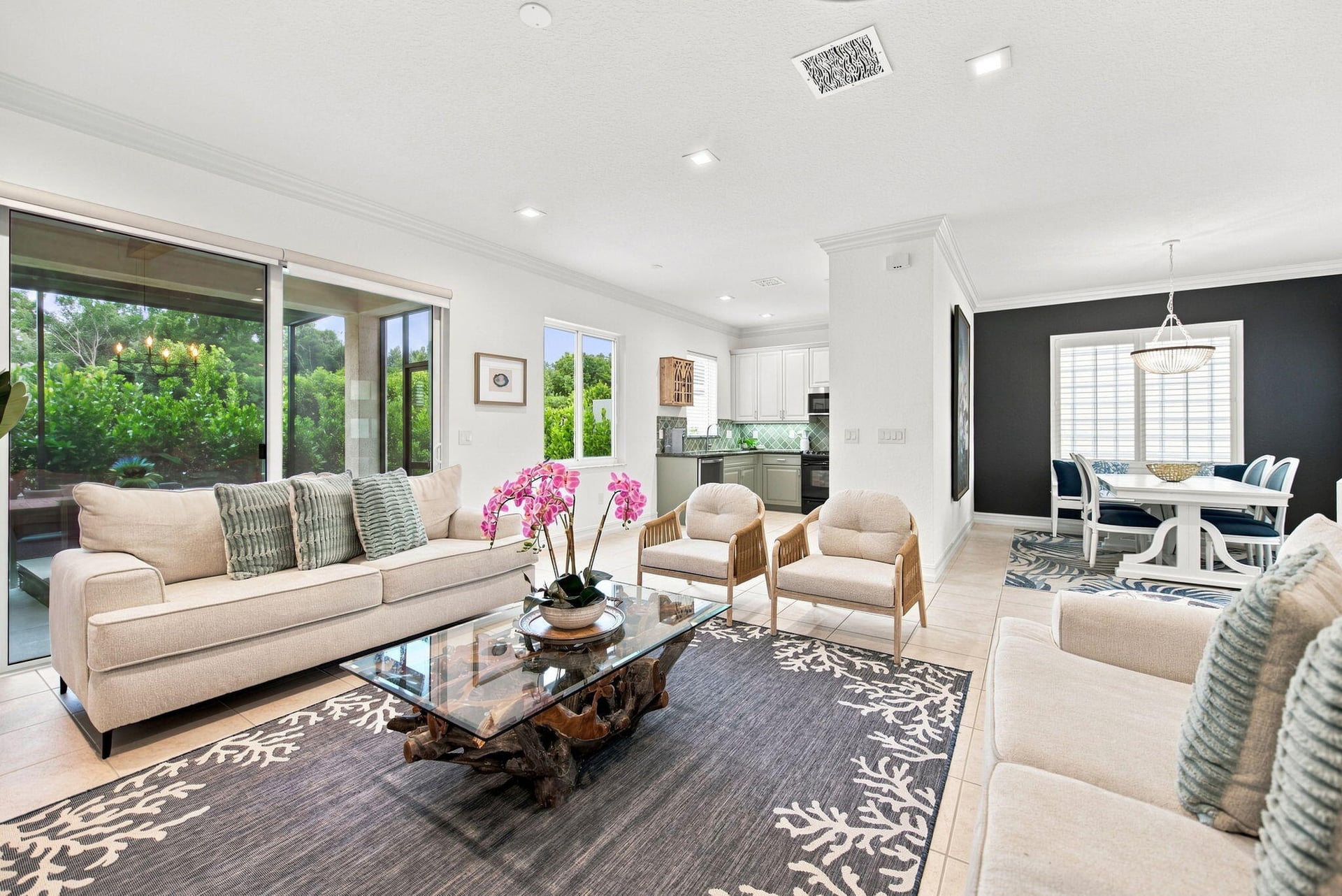 Residence photo 9