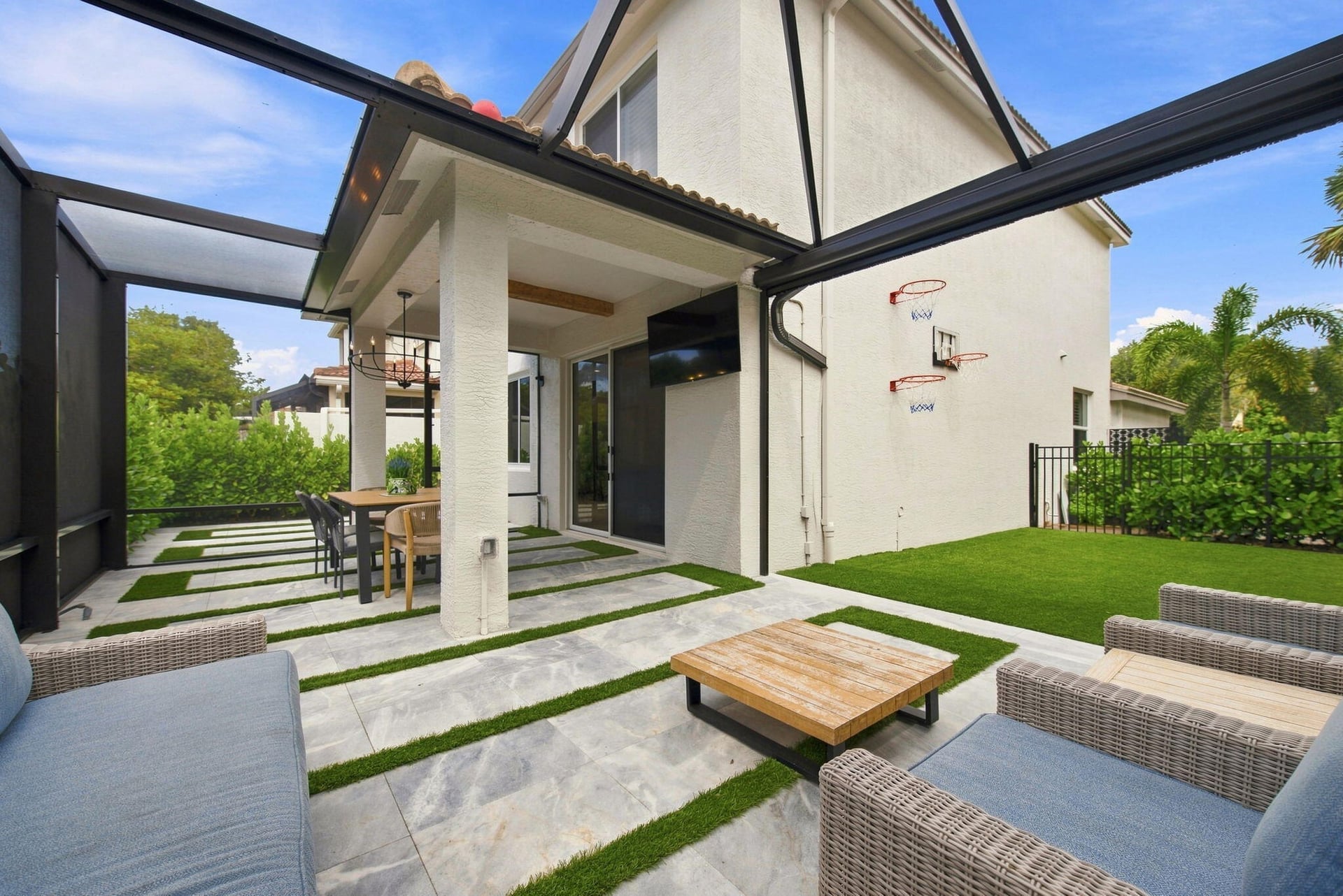 Residence photo 28