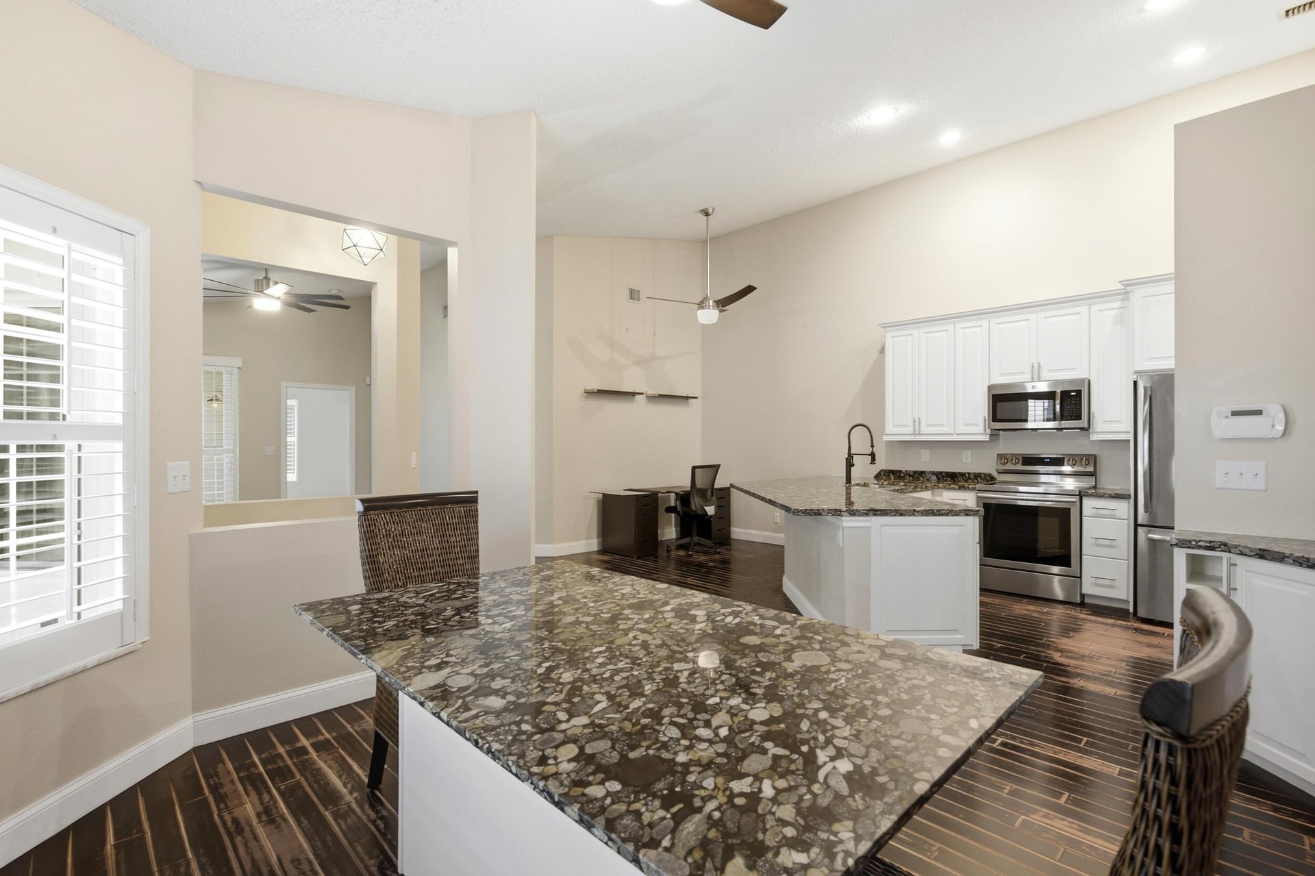 Residence photo 8