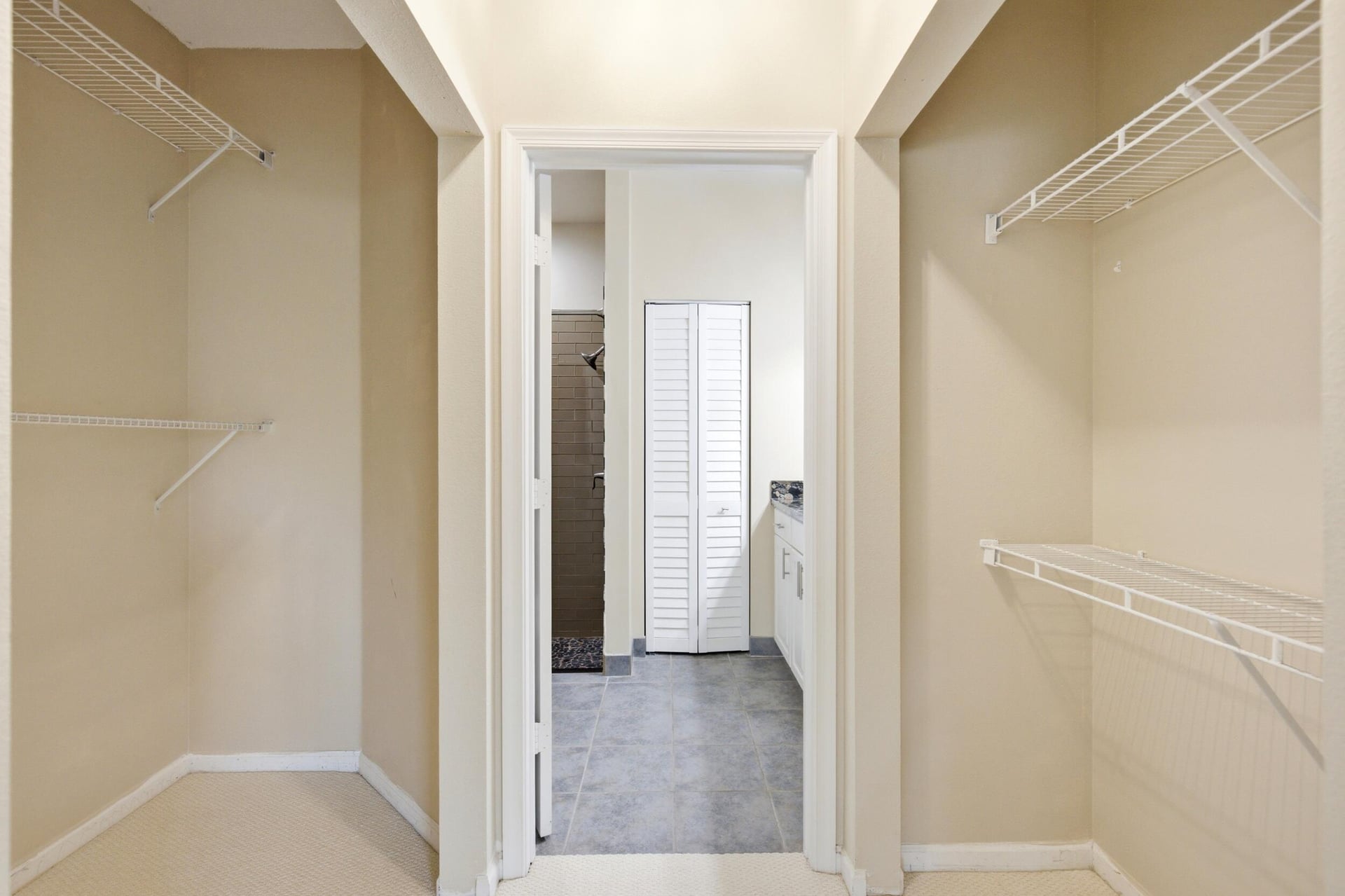 Residence photo 20